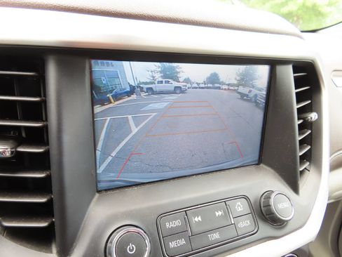 Used 2019 GMC Acadia SLT AWD/4WD image 24