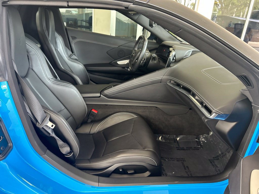 Used 2025 Chevrolet Corvette Z06 RWD image 20