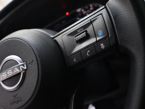 Used 2024 Nissan Rogue SV AWD/4WD image 20