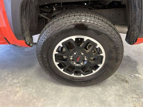 Used 2024 Toyota Tacoma TRD Off-Road w/ TRD Off Road Upgrade Package AWD/4WD image 12