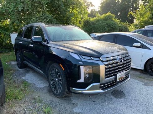 Used 2024 Hyundai Palisade Calligraphy AWD/4WD image 2