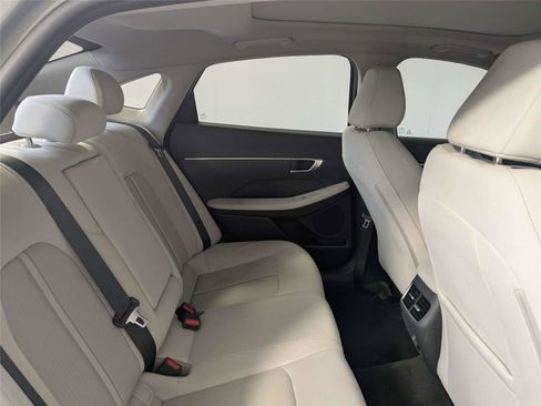 Used 2023 Hyundai Sonata SEL w/ Convenience Package FWD image 27