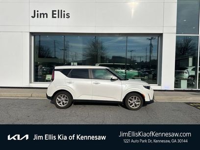 Certified 2024 Kia Soul LX w/ Option Group 015