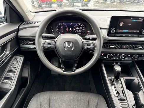 Used 2023 Honda Accord EX image 16