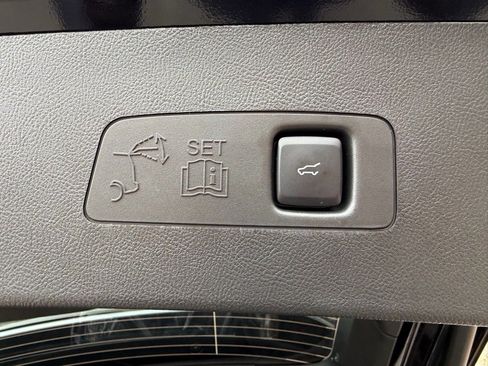 New 2026 Lincoln Corsair Reserve image 18