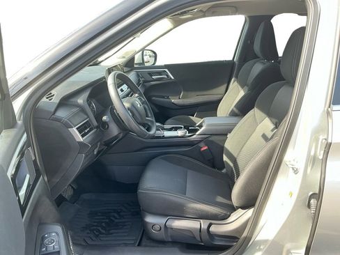Used 2025 Mitsubishi Outlander Sport ES AWD/4WD image 14