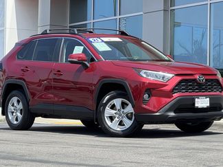 Used 2021 Toyota RAV4 XLE FWD video 2