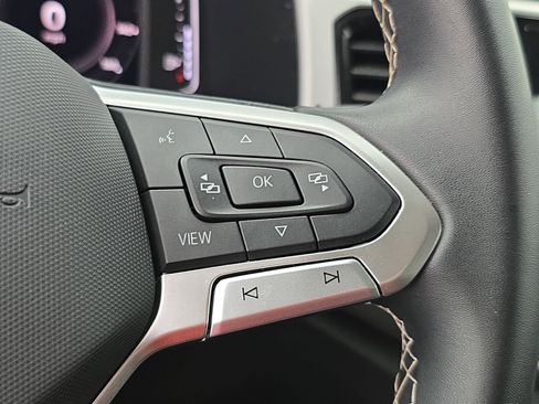 Certified 2023 Volkswagen Atlas SE AWD/4WD image 19