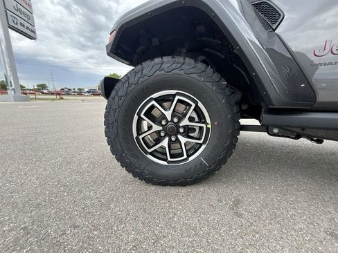 New 2025 Jeep Wrangler Rubicon image 11