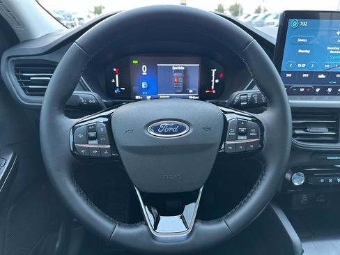 New 2026 Ford Escape SE image 14