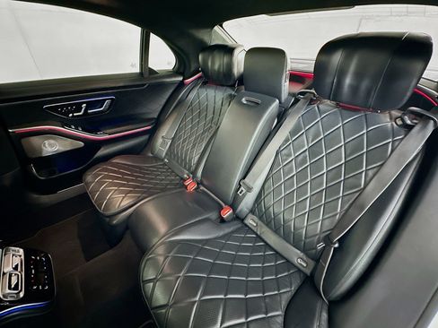 Used 2021 Mercedes-Benz S 580 4MATIC Sedan image 22