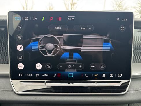 New 2026 Volkswagen Tiguan SE AWD/4WD image 18