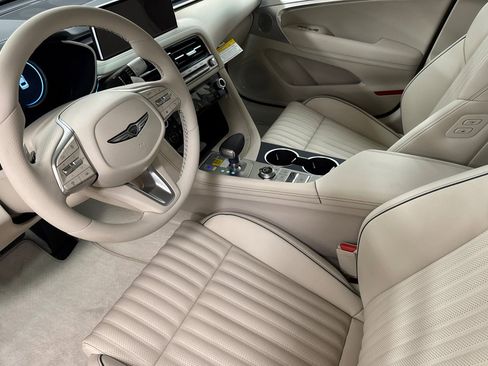 New 2026 Genesis G70 2.5T Prestige RWD image 10