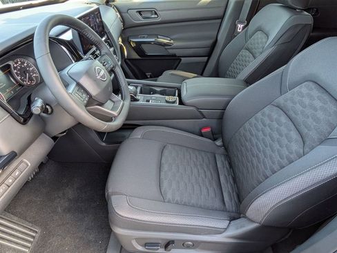 New 2026 Nissan Pathfinder SV AWD/4WD image 11