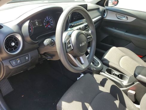 Used 2023 Kia Forte LXS w/ LXS Technology Package image 17