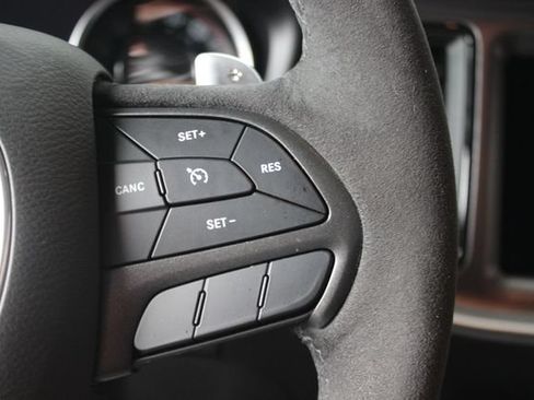 Used 2022 Dodge Challenger R/T Scat Pack w/ Driver Convenience Group RWD image 8