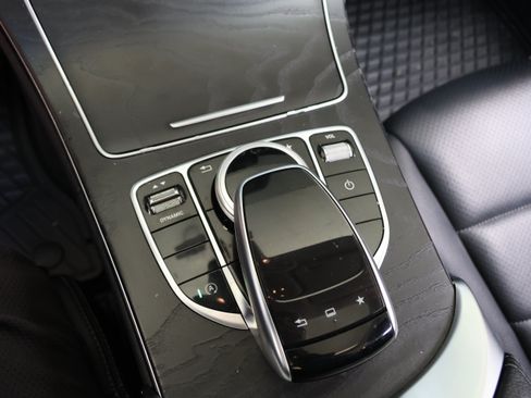 Used 2016 Mercedes-Benz C 300 4MATIC Sedan image 28