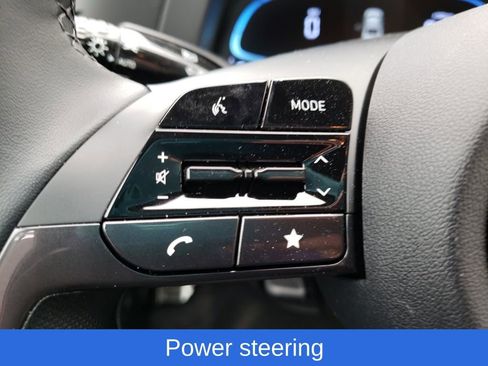 Used 2026 Hyundai Elantra Sport image 14