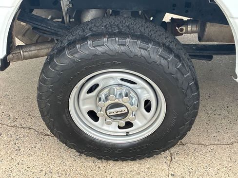 Certified 2024 Ford F250 XL w/ XL Chrome Package AWD/4WD image 18