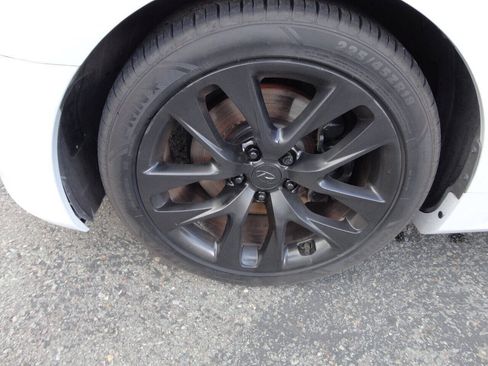 Used 2016 Hyundai Genesis 3.8 RWD image 12