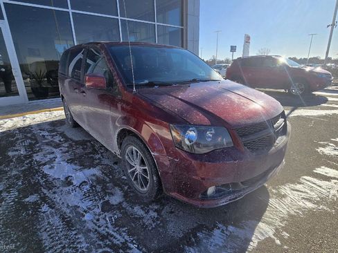 Used 2019 Dodge Grand Caravan SE image 20