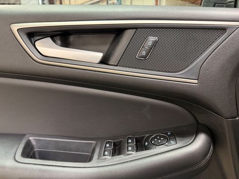 Certified 2024 Ford Edge SEL AWD/4WD image 13