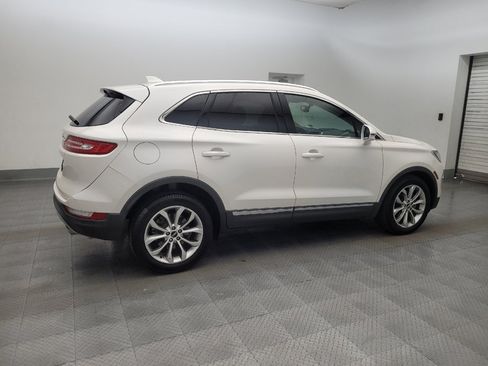 Used 2018 Lincoln MKC Select w/ Select Plus Package FWD image 10