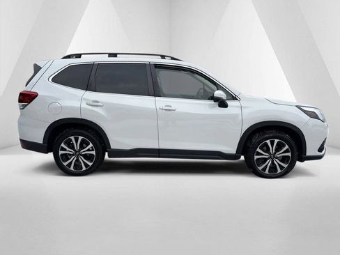 Used 2023 Subaru Forester Limited image 8
