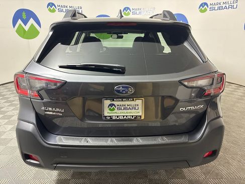 Used 2025 Subaru Outback Premium w/ Popular Package #1A AWD/4WD image 10