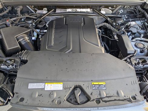 New 2025 Audi Q5 Premium Plus image 12