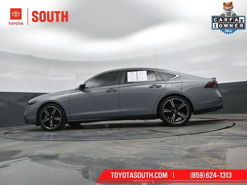 Used 2023 Honda Accord Sport image 45