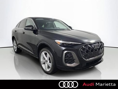 Used 2025 Audi Q5 Premium Plus w/ Premium Plus image 1