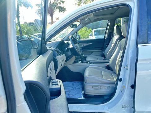 Used 2018 Honda Pilot EX-L image 2