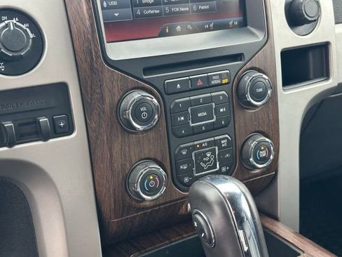 Used 2014 Ford F150 Lariat w/ Equipment Group 502A Luxury AWD/4WD image 9