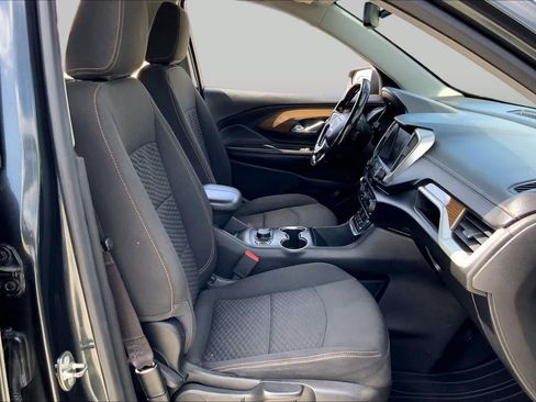 Used 2018 GMC Terrain SLE w/ Driver Convenience Package FWD image 9