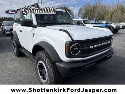 New 2025 Ford Bronco 2-Door w/ Sasquatch Package