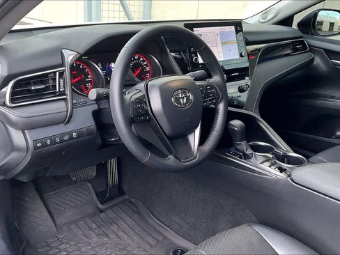 Used 2024 Toyota Camry XSE image 17