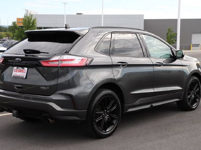 Used 2020 Ford Edge ST-Line w/ Cold Weather Package