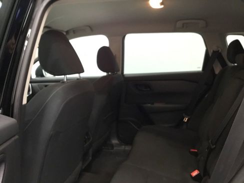 Used 2024 Nissan Rogue S AWD/4WD image 10