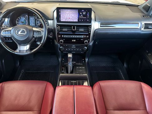 Certified 2022 Lexus GX 460 Premium w/ Premium Plus Package AWD/4WD image 3