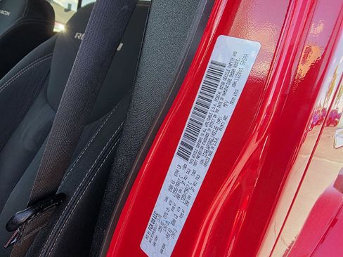 Used 2016 Jeep Wrangler Unlimited Rubicon w/ Connectivity Group image 21