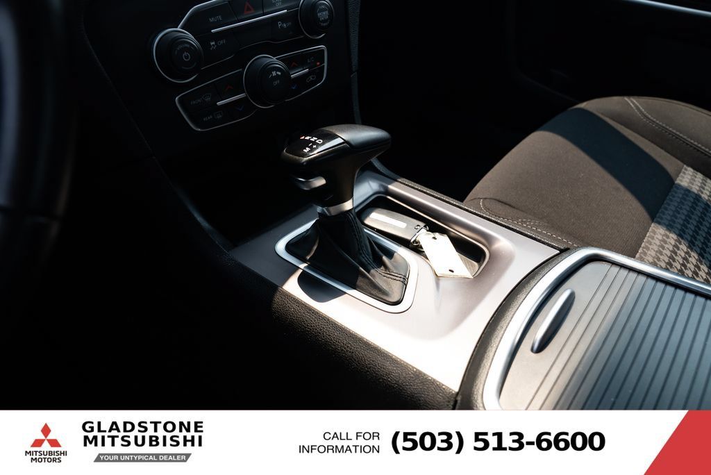 Used 2023 Dodge Charger SXT RWD image 17
