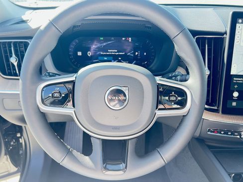 New 2026 Volvo XC60 B5 Ultra w/ Protection Package Premier image 15