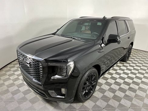 Used 2023 GMC Yukon Denali Ultimate image 9