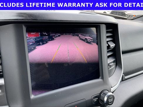 Used 2022 RAM 1500 Big Horn AWD/4WD image 18