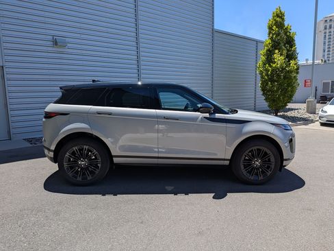 Used 2026 Land Rover Range Rover Evoque S AWD/4WD image 5