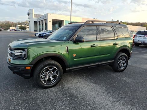 Used 2023 Ford Bronco Sport Badlands w/ Premium Package image 3