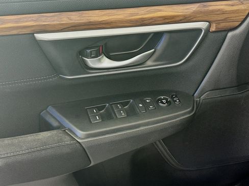 Used 2019 Honda CR-V EX image 15