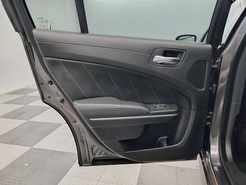 Used 2022 Dodge Charger Scat Pack RWD image 15