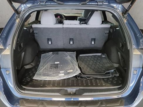 Used 2024 Subaru Outback Premium w/ Popular Package #1A AWD/4WD image 18